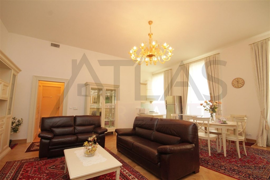 Living Room - For Rent: Furnished 2-BD Apartment Prague 2 - Vinohrady, Italska street