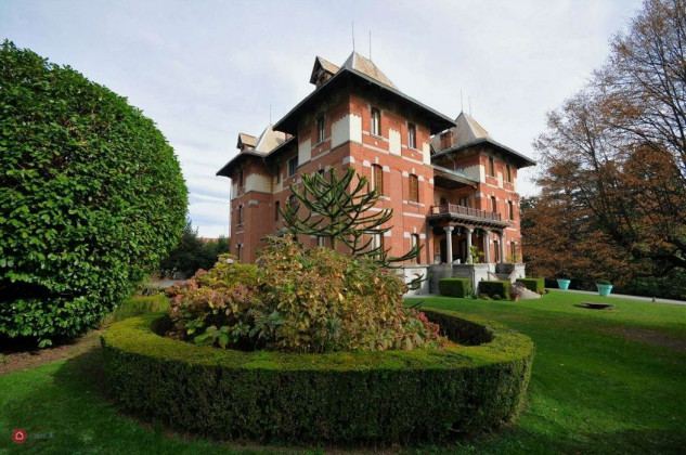 Historická Villa Cernigliaro v Piemontu