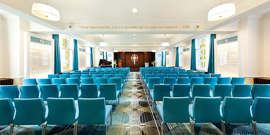 Scientologická církev Birmingham ve Velké Británii - prostory kaple