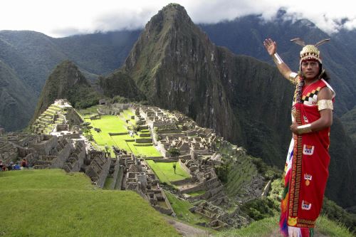 první turista, který vstoupil do Machu Picchu po jeho znovuotevření, protože bylo uzavřeno kvůli pandemii COVID-19